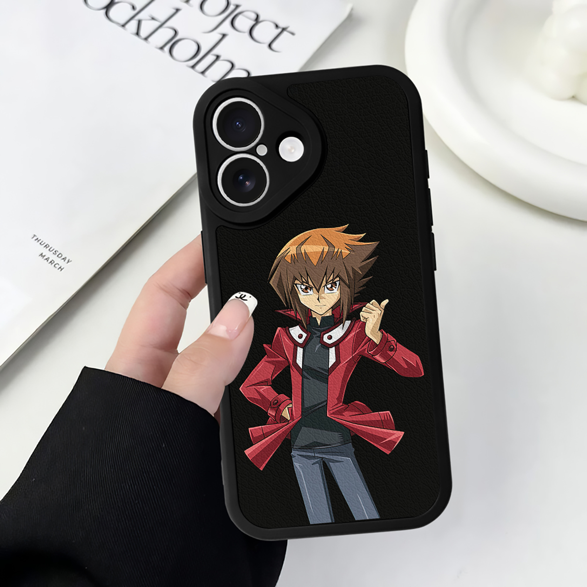 遊☆戯☆王 Yu-Gi-Oh! 【iPhone 16シリーズ対応】シリコンスマホケース（レザー調） 材質：シリコン
